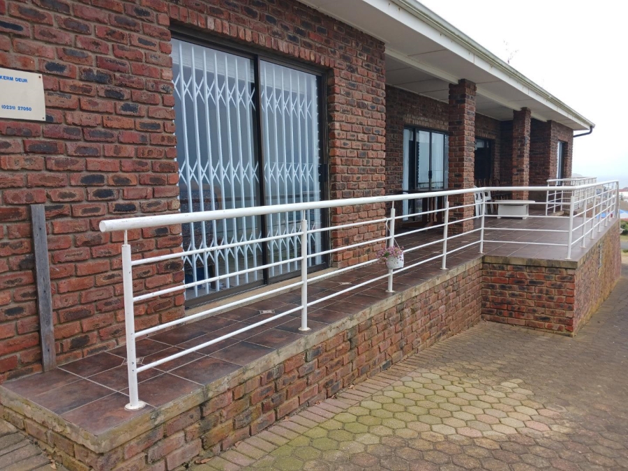 5 Bedroom Property for Sale in Dana Bay Western Cape